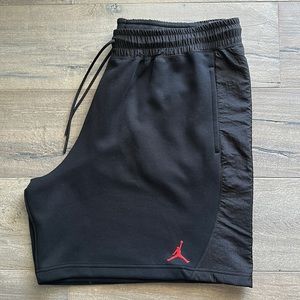 NWT Men’s drawstring Jordan shorts.